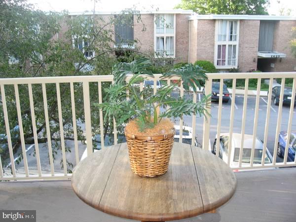 2622 Fort Farnsworth Road, Unit 216 Alexandria, VA 22303 - Photo 14 of 54 Gallery Image 14