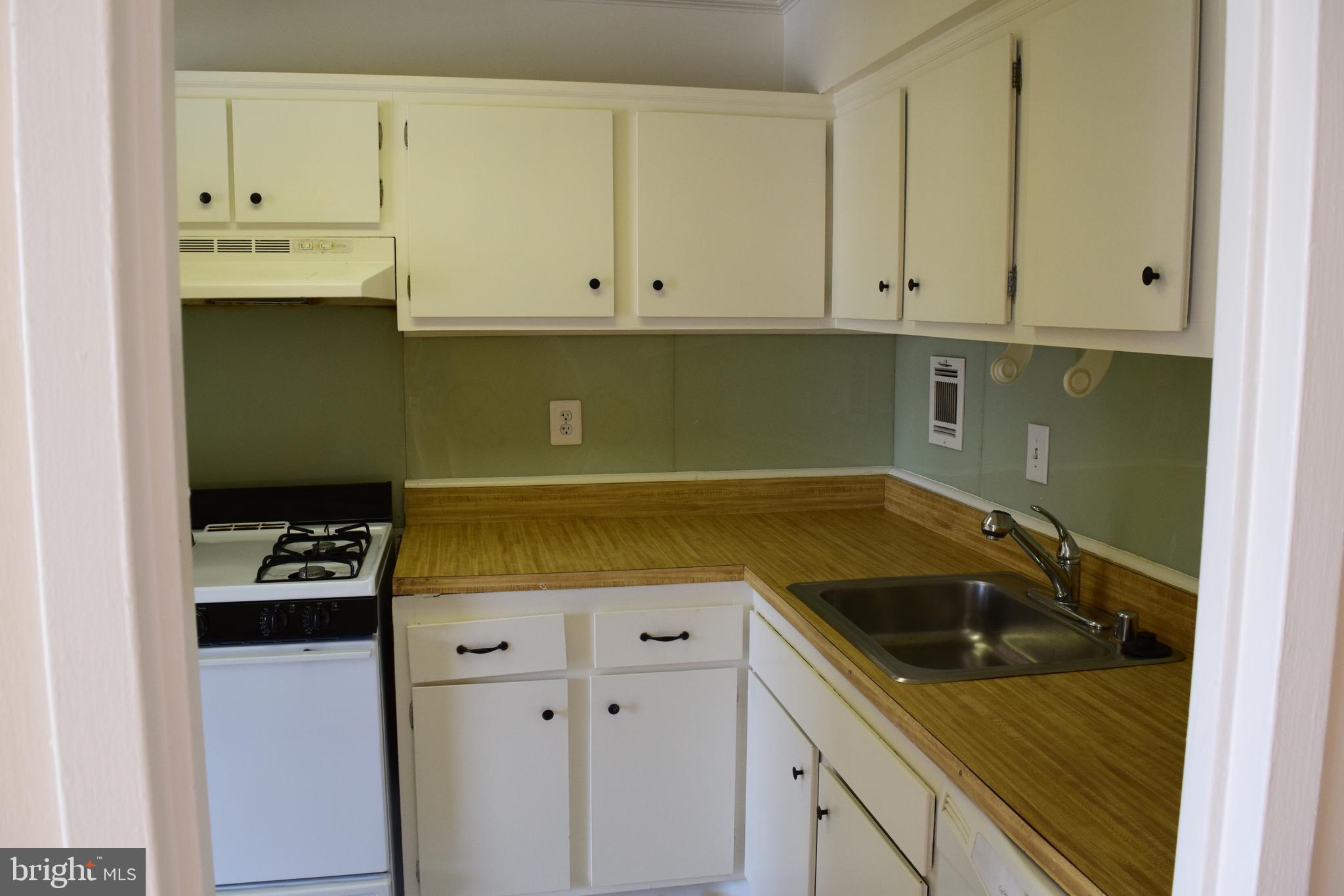 2622 Fort Farnsworth Road, Unit 216 Alexandria, VA 22303 - Photo 29 of 54 Gallery Image 29