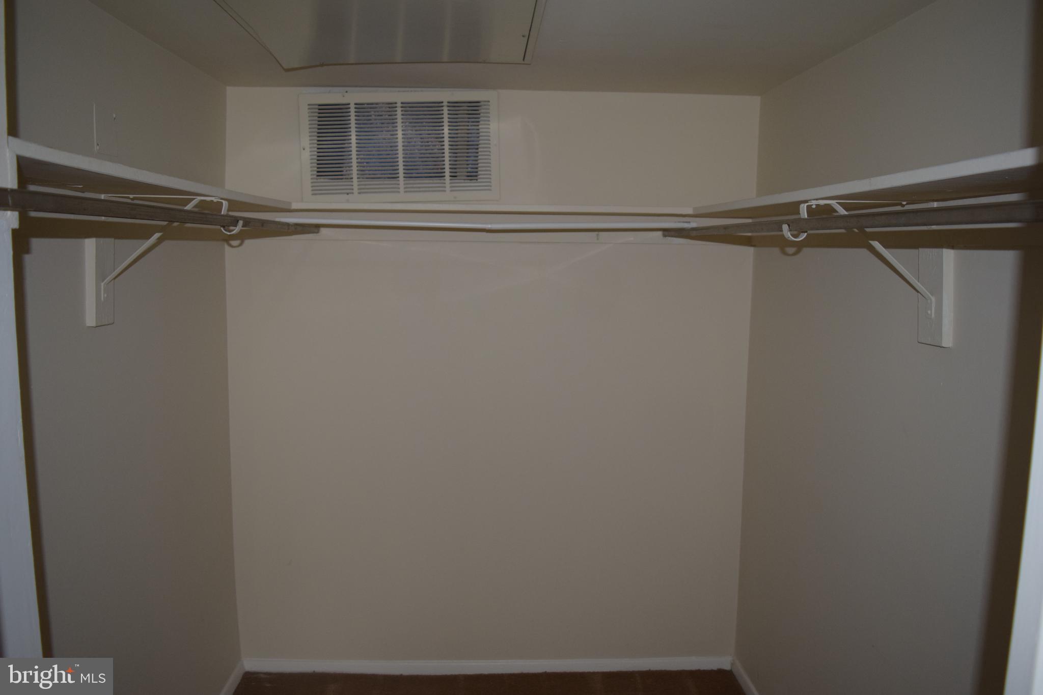 2622 Fort Farnsworth Road, Unit 216 Alexandria, VA 22303 - Photo 38 of 54 Gallery Image 38