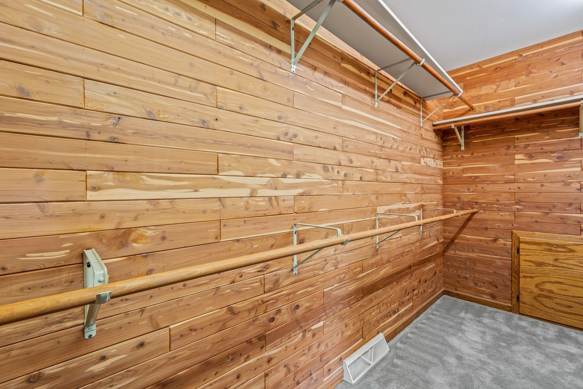 W142S7571 Freedom Avenue Muskego, WI 53150 - Photo 18 of 33 Cedar Closet