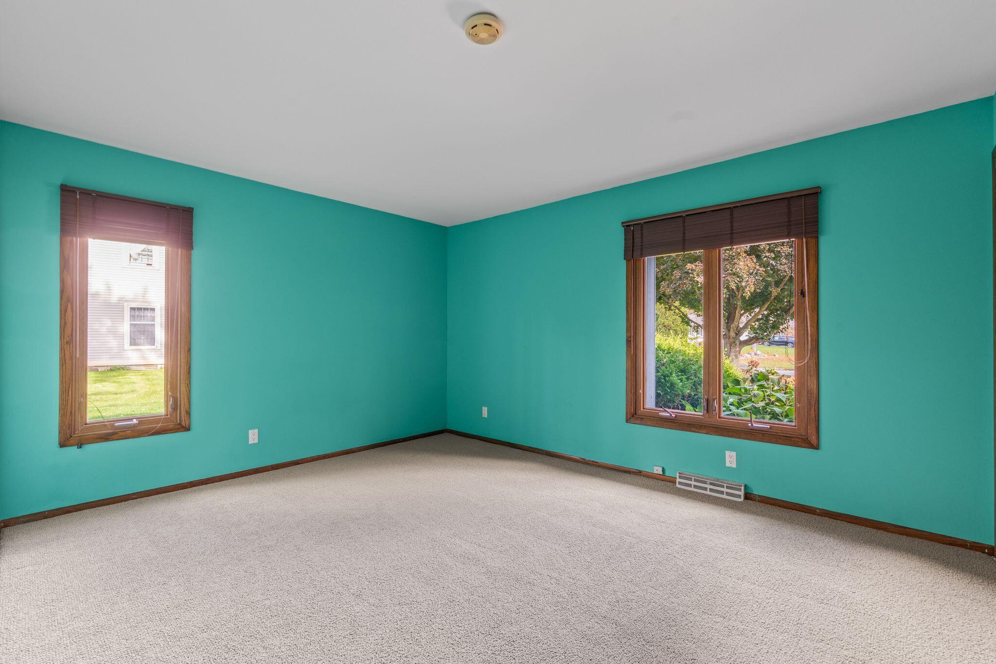 W142S7571 Freedom Avenue Muskego, WI 53150 - Photo 22 of 33 BR 3