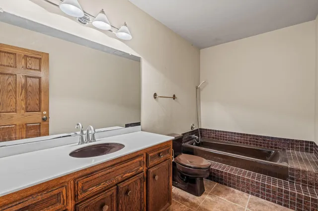 $624,900 | W142S7571 Freedom Avenue, Muskego, WI 53150