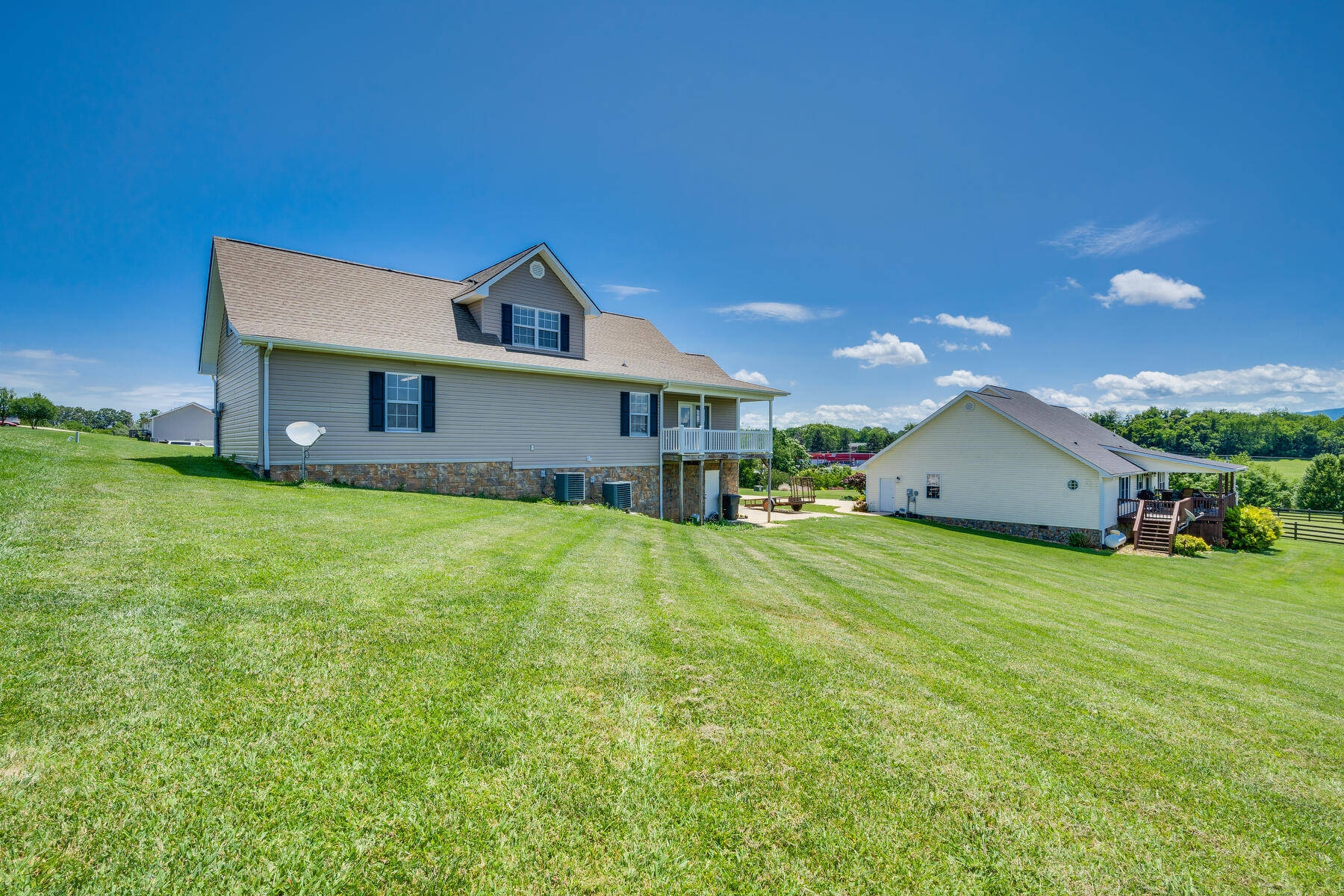 105 Willow Ridge Drive Chuckey, TN 37641 - Photo 40 of 50 040