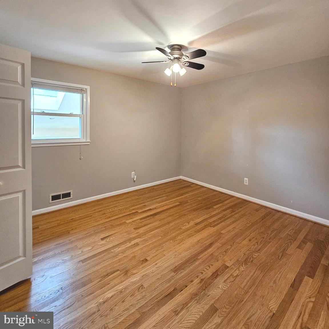 2512 Culpeper Road Alexandria, VA 22308 - Photo 17 of 36 Main Level Bedroom #2