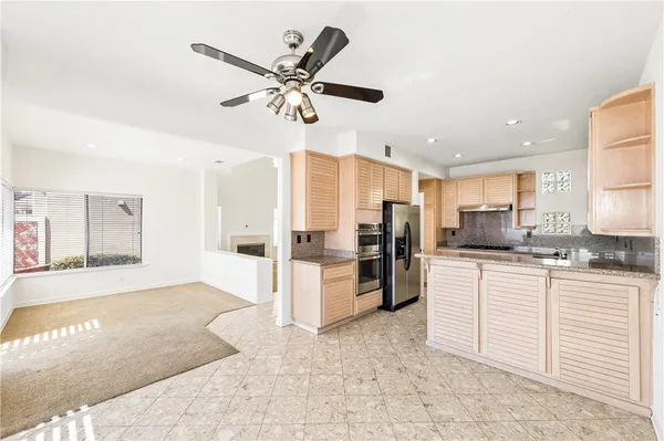 $6,400 | 5824 Spinnaker Bay Drive, Long Beach, CA 90803