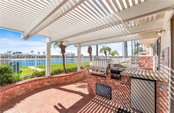 $6,400 | 5824 Spinnaker Bay Drive, Long Beach, CA 90803