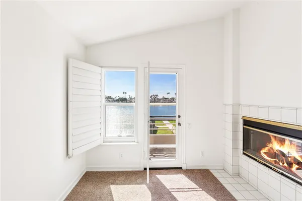 $6,400 | 5824 Spinnaker Bay Drive, Long Beach, CA 90803