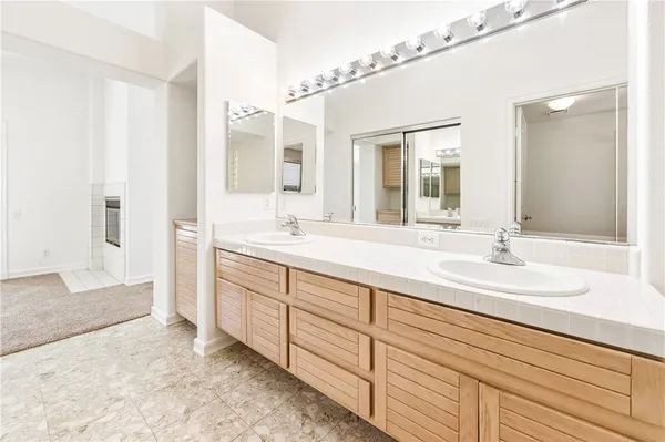 $6,400 | 5824 Spinnaker Bay Drive, Long Beach, CA 90803