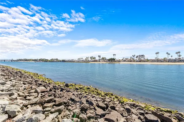 $6,400 | 5824 Spinnaker Bay Drive, Long Beach, CA 90803
