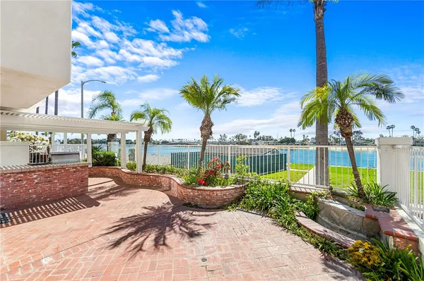 $6,400 | 5824 Spinnaker Bay Drive, Long Beach, CA 90803