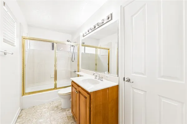 $6,400 | 5824 Spinnaker Bay Drive, Long Beach, CA 90803