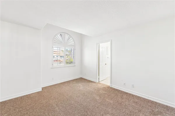 $6,400 | 5824 Spinnaker Bay Drive, Long Beach, CA 90803