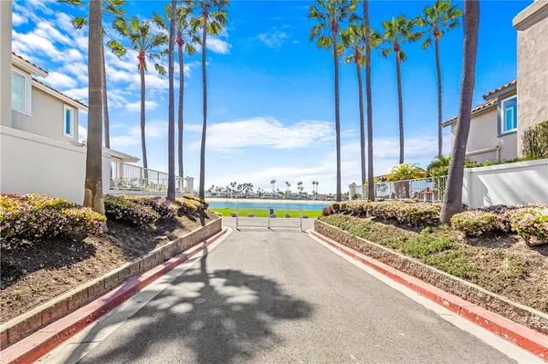 $6,400 | 5824 Spinnaker Bay Drive, Long Beach, CA 90803