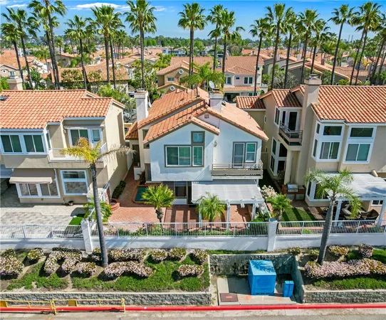 $6,400 | 5824 Spinnaker Bay Drive, Long Beach, CA 90803