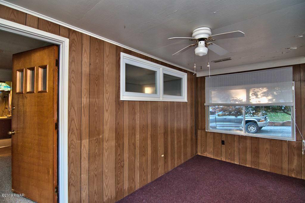 109 Purdytown Road Lakeville, PA 18438 - Photo 3 of 32