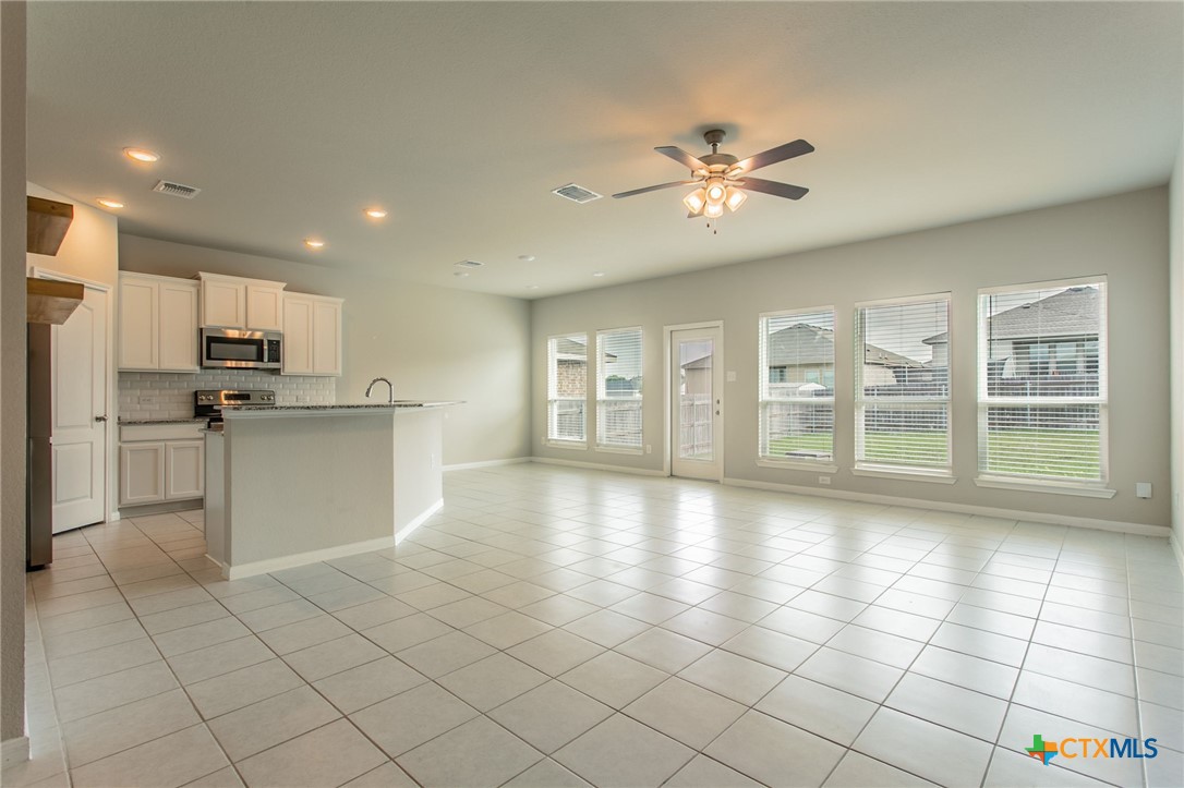 2208 Chia Court Temple, TX 76501 - Photo 3 of 27