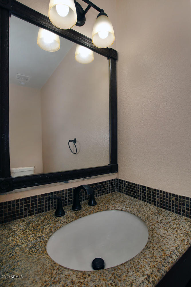 3288 South Chaparral Road Apache Junction, AZ 85119 - Photo 13 of 29 3288 S Chaparral Rd Apache-large-016-005