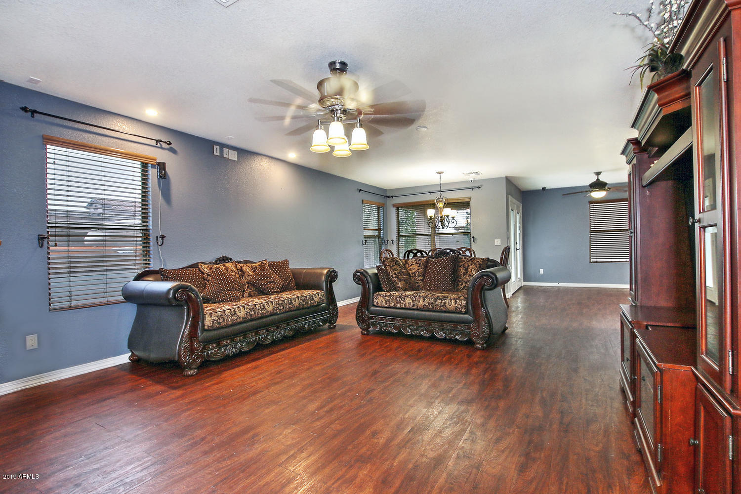 3288 South Chaparral Road Apache Junction, AZ 85119 - Photo 7 of 29 3288 S Chaparral Rd Apache-large-008-010