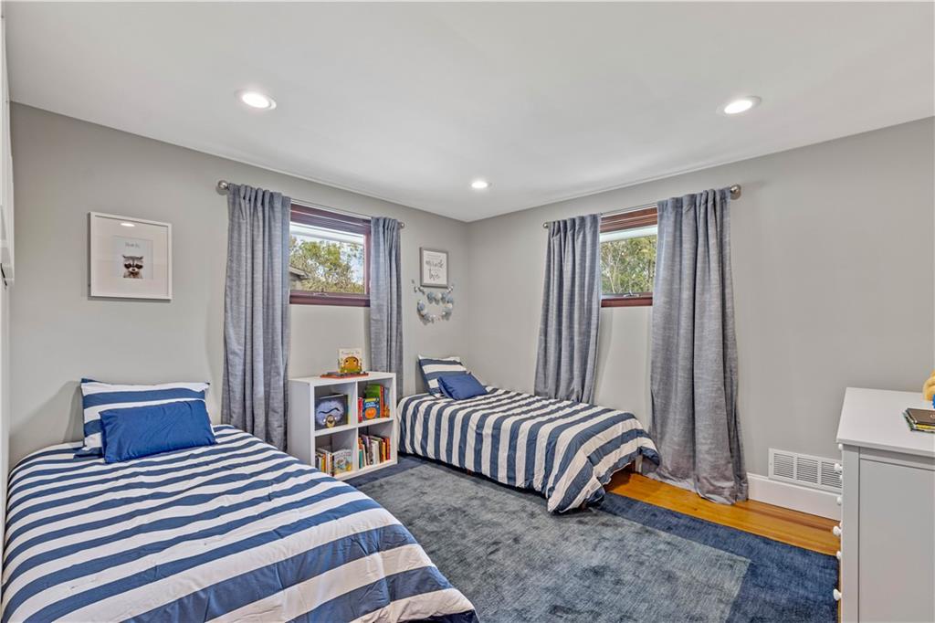 440 Miranda Road Pittsburgh, PA 15241 - Photo 20 of 45 a bedroom with bed and a window