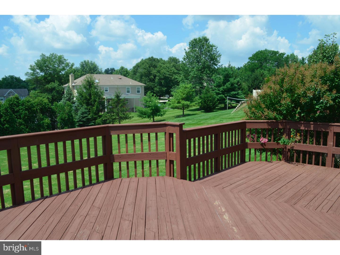 919 Capitol Road East Norriton, PA 19403 - Photo 22 of 23 Deck