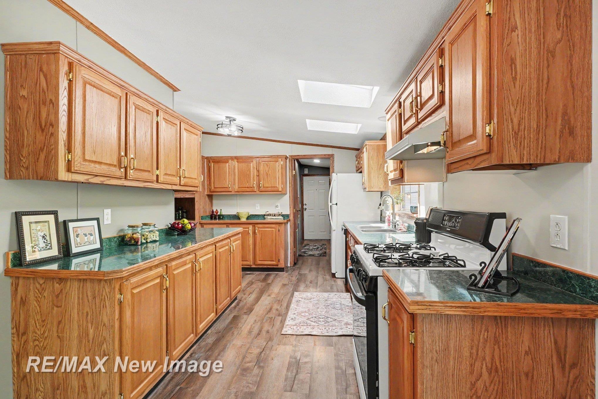 2827 North 11 Mile Road Coleman, MI 48618 - Photo 11 of 38
