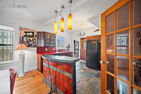 $718,000 | 831 South Cascade Avenue, Colorado Springs, CO 80903