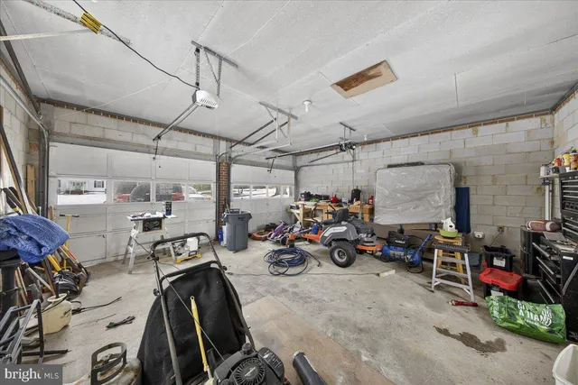 a view of a backyard of the house