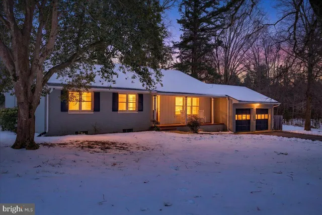 $399,000 | 8901 Deekens Street, Amelia Court House, VA 23002