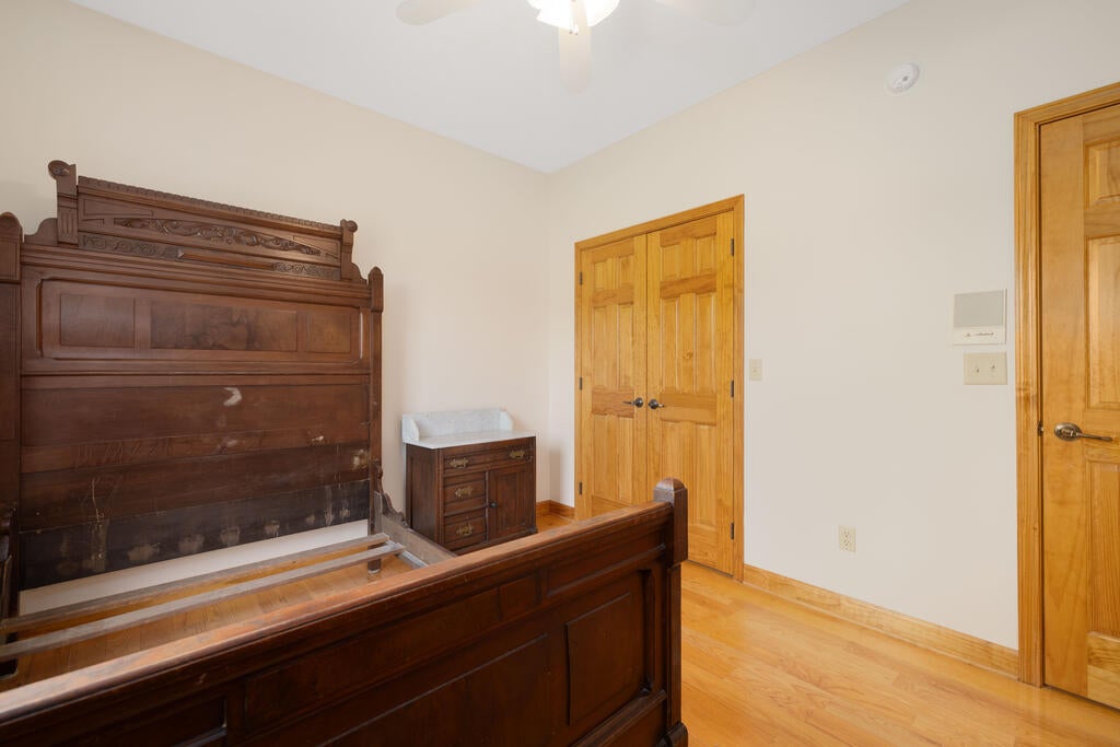 206 Valley Road Saltville, VA 24370 - Photo 46 of 90 Gallery Image 46