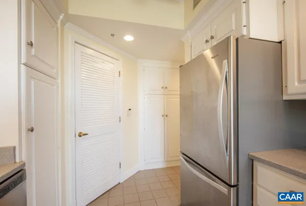 $440,000 | 500 Crestwood Drive, Unit 1405, Charlottesville, VA 22903