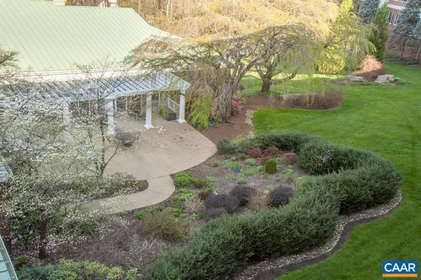 $440,000 | 500 Crestwood Drive, Unit 1405, Charlottesville, VA 22903