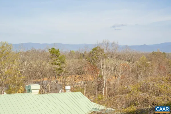 $440,000 | 500 Crestwood Drive, Unit 1405, Charlottesville, VA 22903