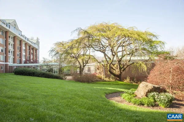 $440,000 | 500 Crestwood Drive, Unit 1405, Charlottesville, VA 22903