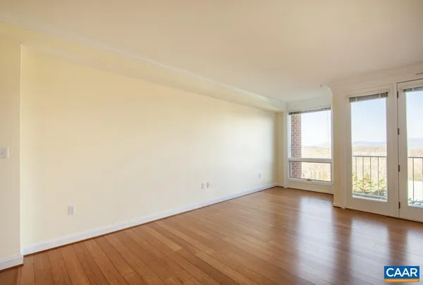 $440,000 | 500 Crestwood Drive, Unit 1405, Charlottesville, VA 22903