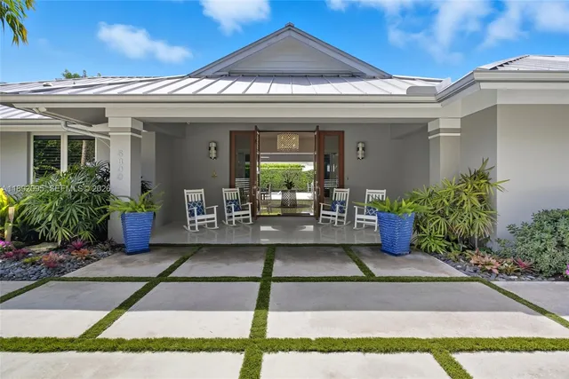 $3,875,000 | 5800 Southwest 99th Terrace, Pinecrest, FL 33156