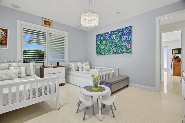 $3,875,000 | 5800 Southwest 99th Terrace, Pinecrest, FL 33156