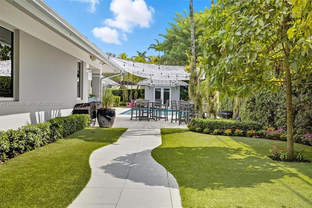$3,850,000 | 5800 Southwest 99th Terrace, Pinecrest, FL 33156