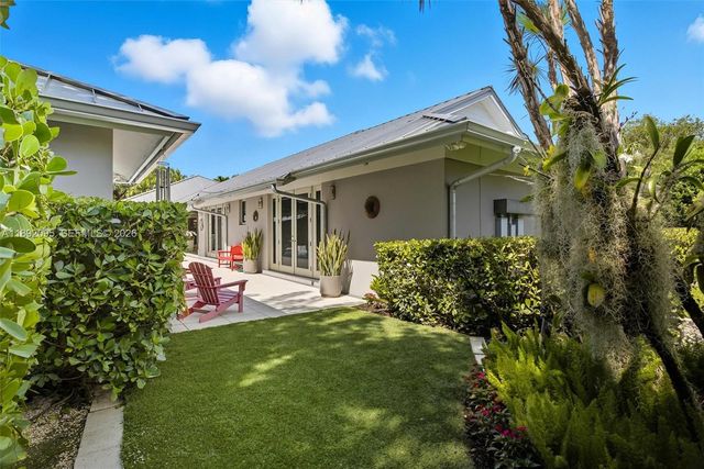 $3,875,000 | 5800 Southwest 99th Terrace, Pinecrest, FL 33156