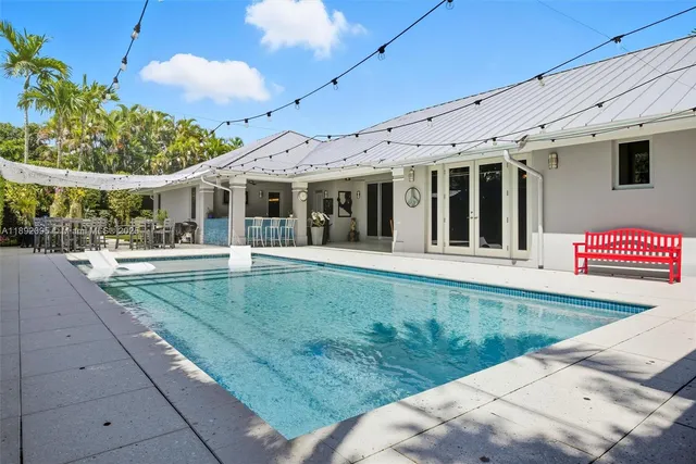 $3,999,999 | 5800 Southwest 99th Terrace, Pinecrest, FL 33156