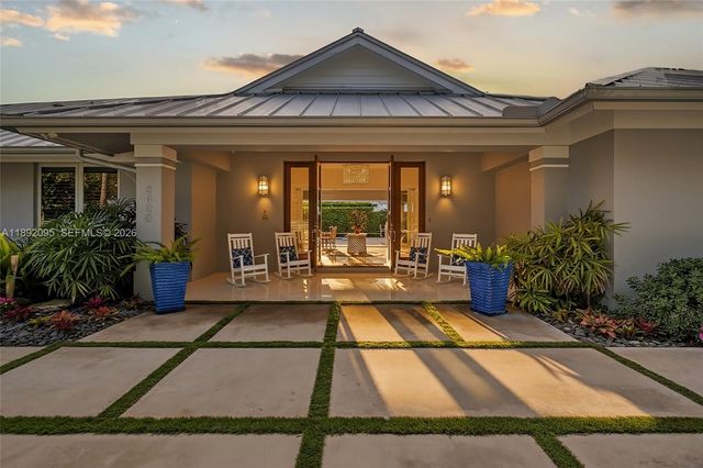 $3,850,000 | 5800 Southwest 99th Terrace, Pinecrest, FL 33156