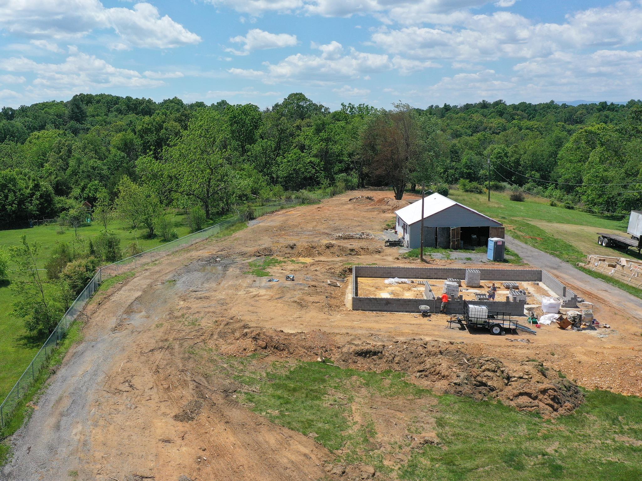 626 St James Road Fishersville, VA 22939 - Photo 8 of 9