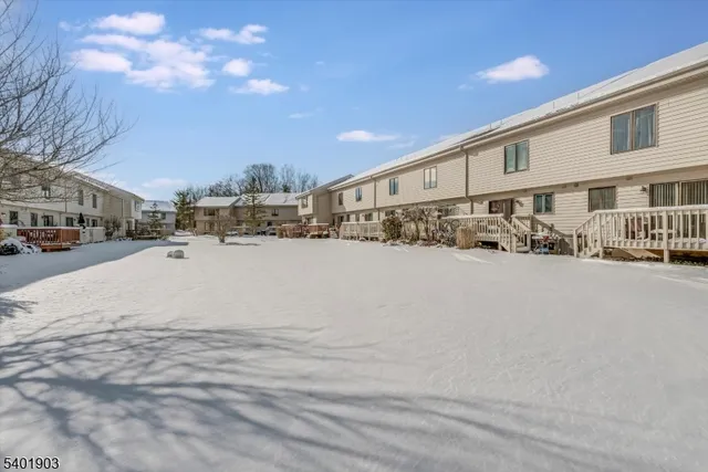 $349,900 | 223 Cherokee Road, Lafayette, NJ 07848