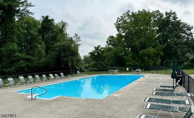 $349,900 | 223 Cherokee Road, Lafayette, NJ 07848