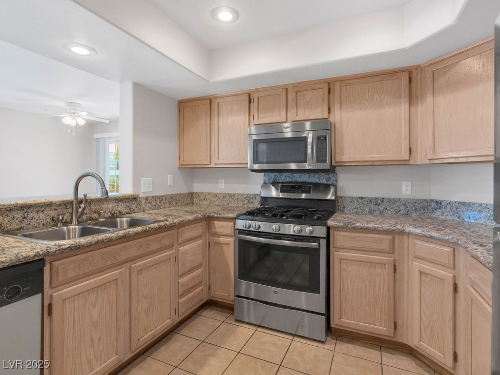 7950 West Flamingo Road, Unit 1077 Las Vegas, NV 89147 - Photo 7 of 22