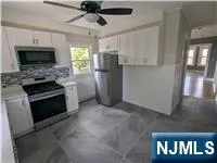 $2,600 | 278 North 9th Street, Unit 2, Prospect Park, NJ 07508