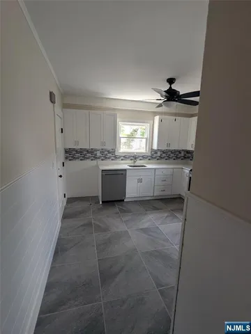 $2,600 | 278 North 9th Street, Unit 2, Prospect Park, NJ 07508