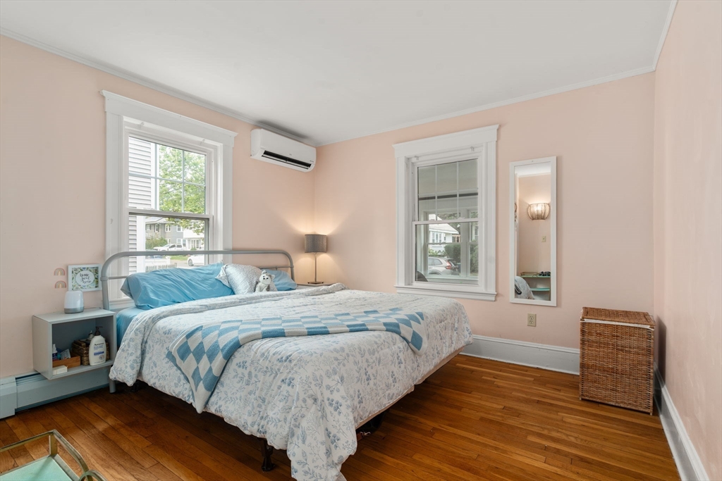 22 Bradford Road Milton, MA 02186 - Photo 10 of 23