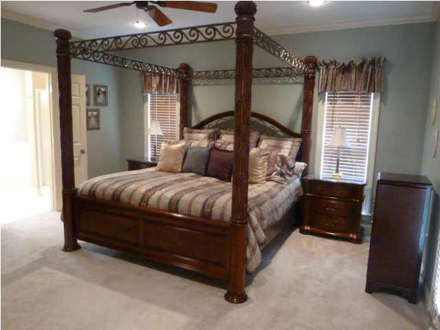 634 Overlook Point Brandon, MS 39047 - Photo 10 of 20 Over-sized Master Bedroom