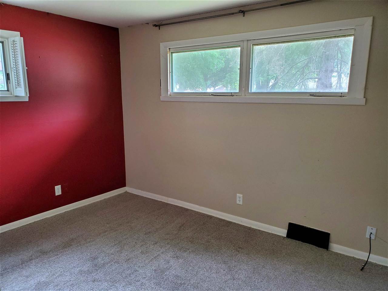 4720 Cayuga Road Rockford, IL 61107 - Photo 8 of 12 Gallery Image 8