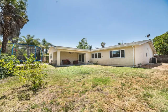 $4,995 | 12818 Meadowlark Avenue, Granada Hills, CA 91344